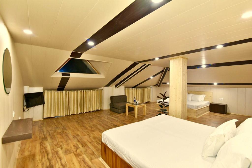 Hotel Devlok Primal Mussoorie Εξωτερικό φωτογραφία